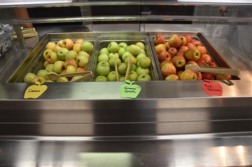 Apples on display in lunchline 